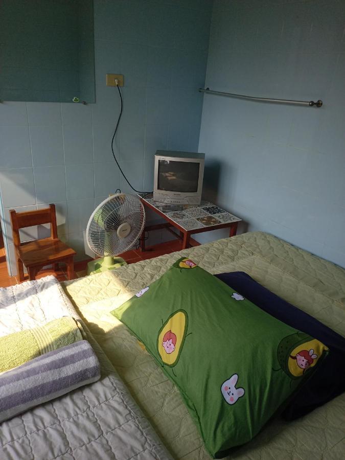 Np Guesthouse Трат Экстерьер фото
